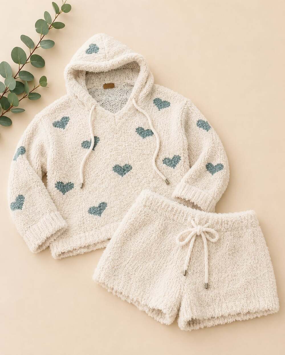 POL Cream Multi-Heart Fuzzy Sweater Set with Hoodie and Shorts (e)